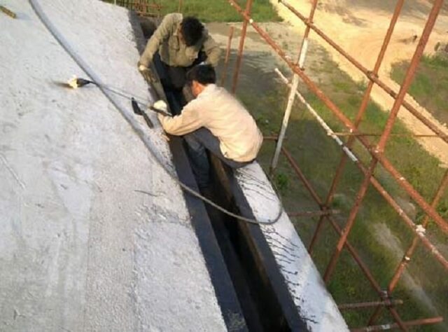 lý do cần chống thấm máng xối sê nô